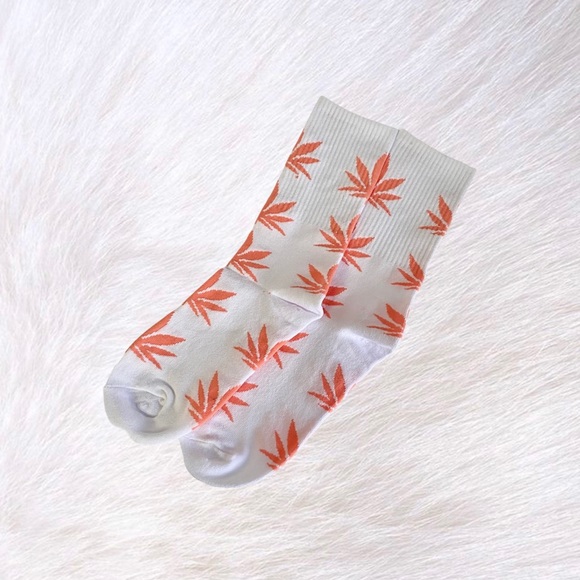 420 CORAL LONG COTTON SOCKS